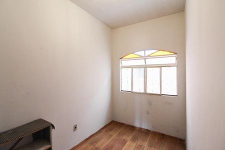 Casa à venda com 481m², 5 quartos e 3 vagas Casa à venda com 481m², 5 quartos e 3 vagasQuarto 2 - casa 2
