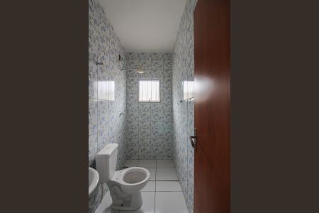 Casa à venda com 481m², 5 quartos e 3 vagas Casa à venda com 481m², 5 quartos e 3 vagasBanheiro Social - Casa 1