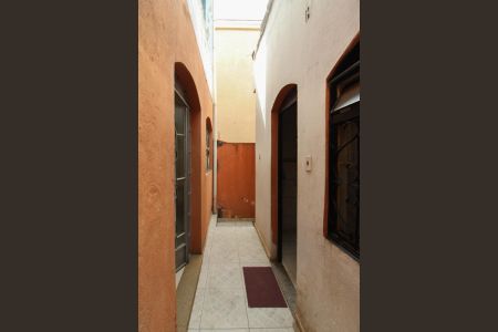 Casa à venda com 481m², 5 quartos e 3 vagas Casa à venda com 481m², 5 quartos e 3 vagasÁrea de Serviço - casa 2