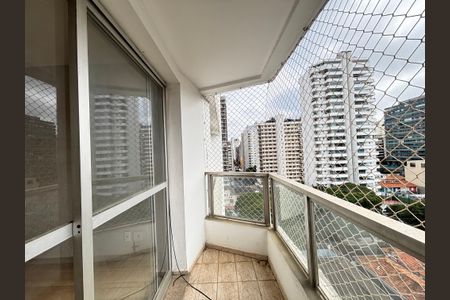 Sala de apartamento à venda com 2 quartos, 70m² em Indianópolis, São Paulo