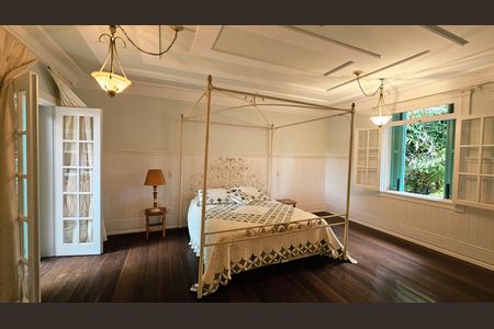 Casa à venda com 511m², 5 quartos e 4 vagas
