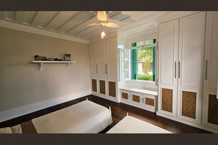 Casa à venda com 511m², 5 quartos e 4 vagas