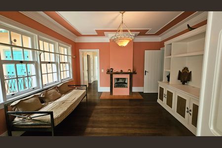 Casa à venda com 511m², 5 quartos e 4 vagas