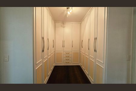 Casa à venda com 511m², 5 quartos e 4 vagas