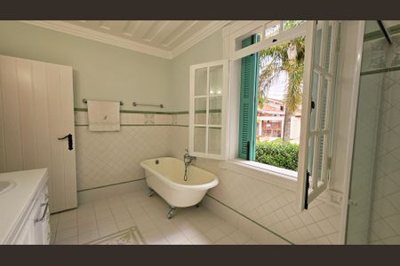 Casa à venda com 511m², 5 quartos e 4 vagas