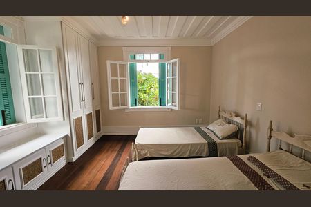 Casa à venda com 511m², 5 quartos e 4 vagas