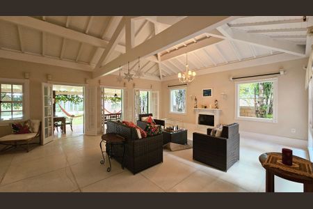 Casa à venda com 511m², 5 quartos e 4 vagas