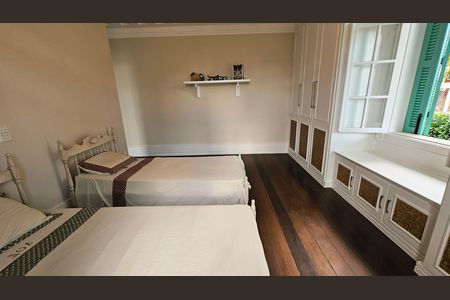 Casa à venda com 511m², 5 quartos e 4 vagas