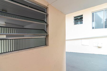 Casa para alugar com 25m², 1 quarto e sem vagaÁrea de Serviço