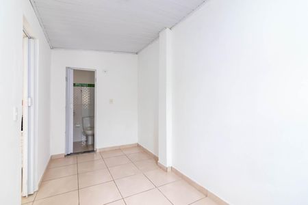 Casa para alugar com 25m², 1 quarto e sem vagaSala e Quarto