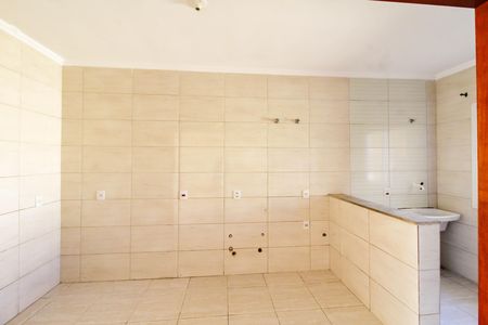 Casa à venda com 95m², 2 quartos e 1 vaga Casa à venda com 95m², 2 quartos e 1 vagaCozinha e Área de Serviço