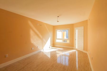Sala de casa à venda com 2 quartos, 95m² em São José, Canoas