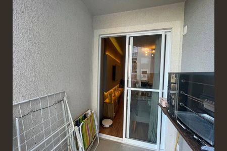 Apartamento à venda com 66m², 2 quartos e 1 vaga