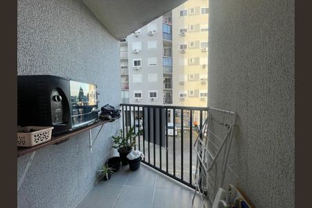 Apartamento à venda com 66m², 2 quartos e 1 vaga