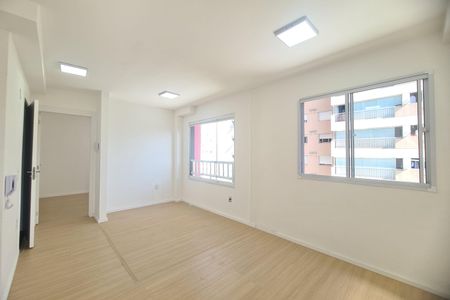 Apartamento para alugar com 34m², 2 quartos e sem vagaSala e Cozinha