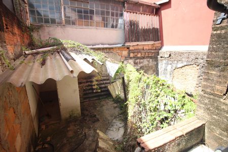 Casa para alugar com 40m², 2 quartos e sem vagaQuintal