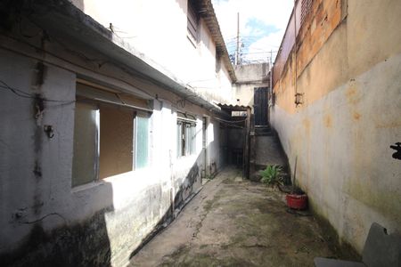 Casa para alugar com 40m², 2 quartos e sem vagaQuintal