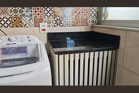 Apartamento à venda com 70m², 2 quartos e 1 vaga Apartamento à venda com 70m², 2 quartos e 1 vagaÁrea de serviço