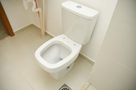 Banheiro de apartamento à venda com 2 quartos, 58m² em Vila Progresso, Jundiaí