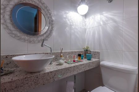Apartamento à venda com 180m², 4 quartos e 4 vagasLavabo