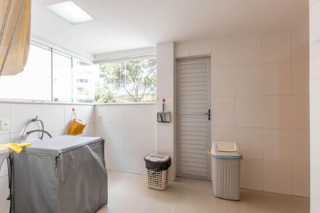 Área de Serviço de apartamento à venda com 4 quartos, 180m² em Buritis, Belo Horizonte