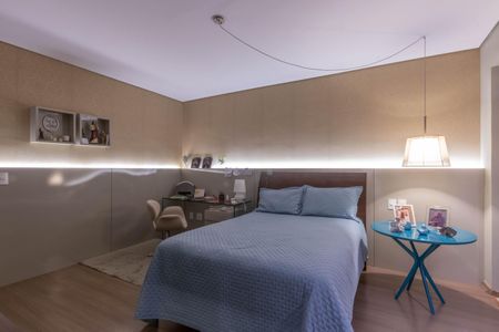 Apartamento à venda com 180m², 4 quartos e 4 vagasQuarto 4