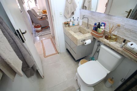 Apartamento à venda com 64m², 2 quartos e 2 vagasBanheiro