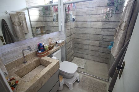 Apartamento à venda com 64m², 2 quartos e 2 vagasBanheiro