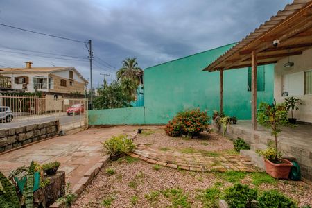 Casa à venda com 60m², 1 quarto e 2 vagas Casa à venda com 60m², 1 quarto e 2 vagasPátio