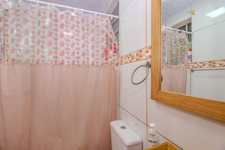 Casa à venda com 60m², 1 quarto e 2 vagas Casa à venda com 60m², 1 quarto e 2 vagasBanheiro 2