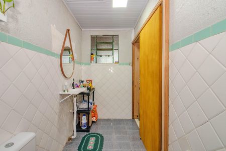 Casa à venda com 60m², 1 quarto e 2 vagas Casa à venda com 60m², 1 quarto e 2 vagasBanheiro