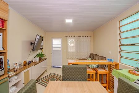 Sala e Cozinha Integrados de casa à venda com 1 quarto, 60m² em Sarandi, Porto Alegre