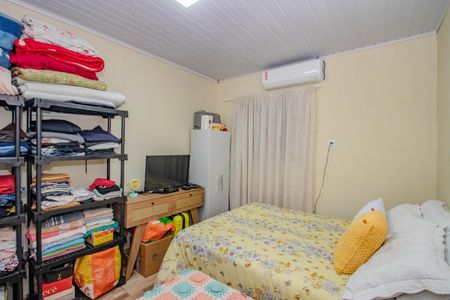 Quarto de casa à venda com 1 quarto, 60m² em Sarandi, Porto Alegre