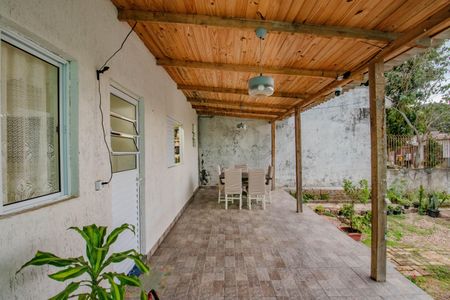 Casa à venda com 60m², 1 quarto e 2 vagas Casa à venda com 60m², 1 quarto e 2 vagasVaranda