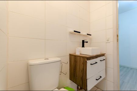 Apartamento para alugar com 47m², 2 quartos e sem vagaBanheiro