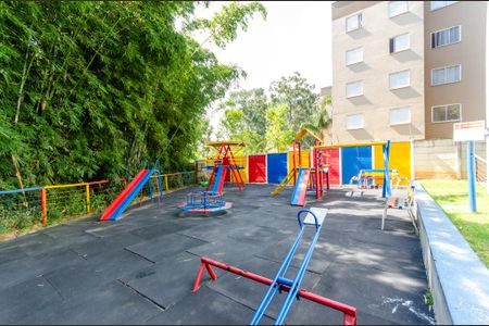 Apartamento para alugar com 47m², 2 quartos e sem vagaÁrea comum - Playground