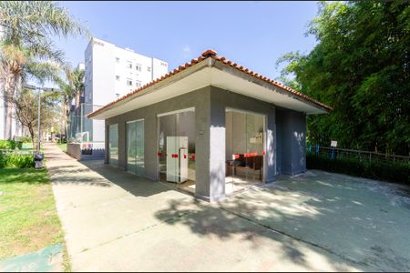 Apartamento para alugar com 47m², 2 quartos e sem vagaÁrea comum - Churrasqueira