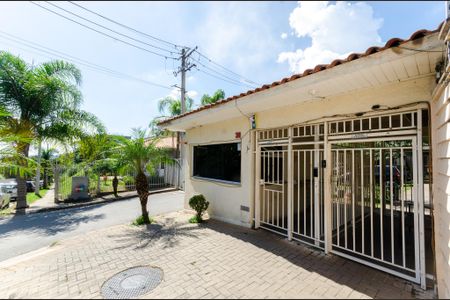 Apartamento para alugar com 47m², 2 quartos e sem vagaFachada