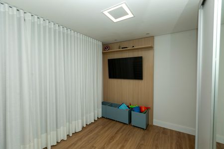 Casa de condomínio à venda com 421m², 4 quartos e 4 vagas Casa de condomínio à venda com 421m², 4 quartos e 4 vagasSUITE 1