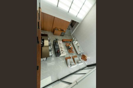 Casa de condomínio à venda com 421m², 4 quartos e 4 vagas Casa de condomínio à venda com 421m², 4 quartos e 4 vagasSALA