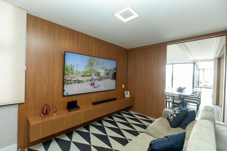 Casa de condomínio à venda com 421m², 4 quartos e 4 vagas Casa de condomínio à venda com 421m², 4 quartos e 4 vagasSALA DE TV