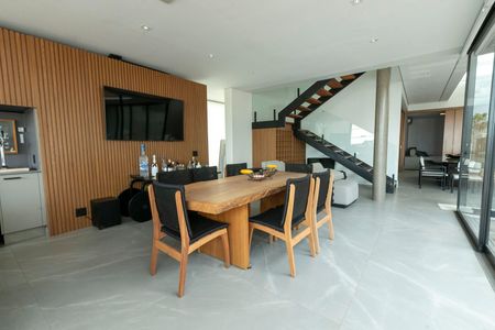 ÁREA GOURMET de casa de condomínio à venda com 4 quartos, 421m² em Mont Blanc Résidence, Campinas