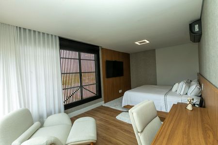 Casa de condomínio à venda com 421m², 4 quartos e 4 vagas Casa de condomínio à venda com 421m², 4 quartos e 4 vagasSUITE MASTER