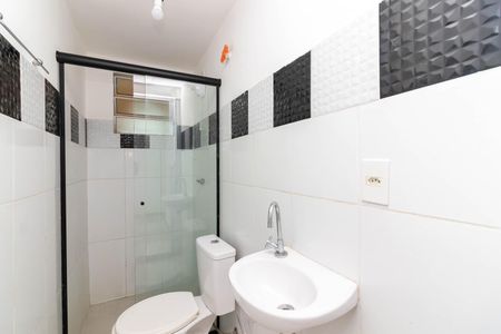 Banheiro de apartamento para alugar com 1 quarto, 22m² em Chora Menino, São Paulo