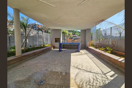 Apartamento para alugar com 38m², 2 quartos e sem vagaÁrea comum - Churrasqueira
