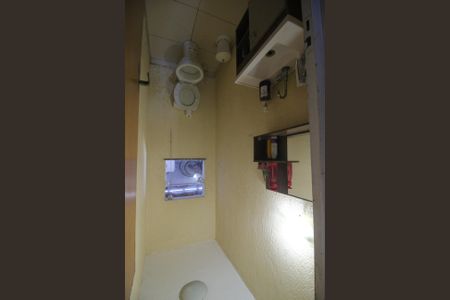 Lababo de casa para alugar com 3 quartos, 102m² em Jardim Jasmim, Nova Iguaçu