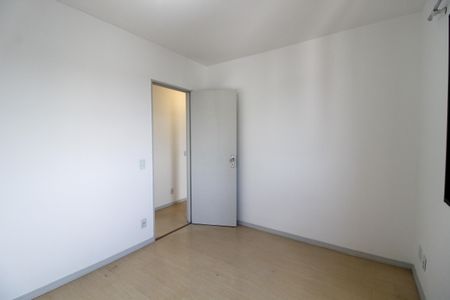 Apartamento à venda com 67m², 3 quartos e 2 vagasQuarto 2