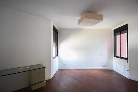 Foto 01 de apartamento à venda com 3 quartos, 237m² em Real Parque, São Paulo