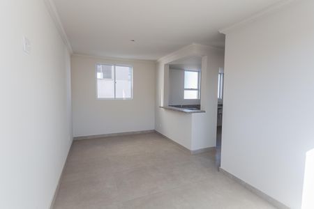 Apartamento à venda com 2 quartos, 57m² em Ana Lúcia, Belo Horizonte