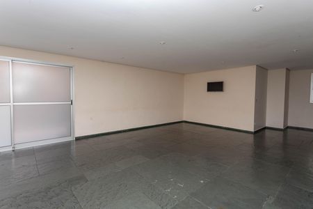 Apartamento para alugar com 65m², 2 quartos e 1 vaga Apartamento para alugar com 65m², 2 quartos e 1 vagaÁrea comum - Salão de festas